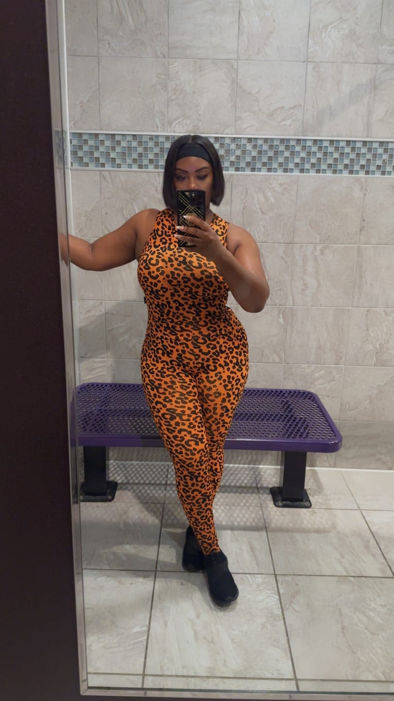 Customer photo review of Lavish Regular Legging