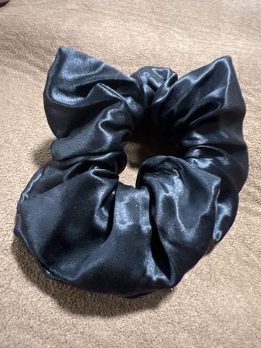 Customer photo review of Silk Scrunchies Trio - Black - Mini, Small, Medium