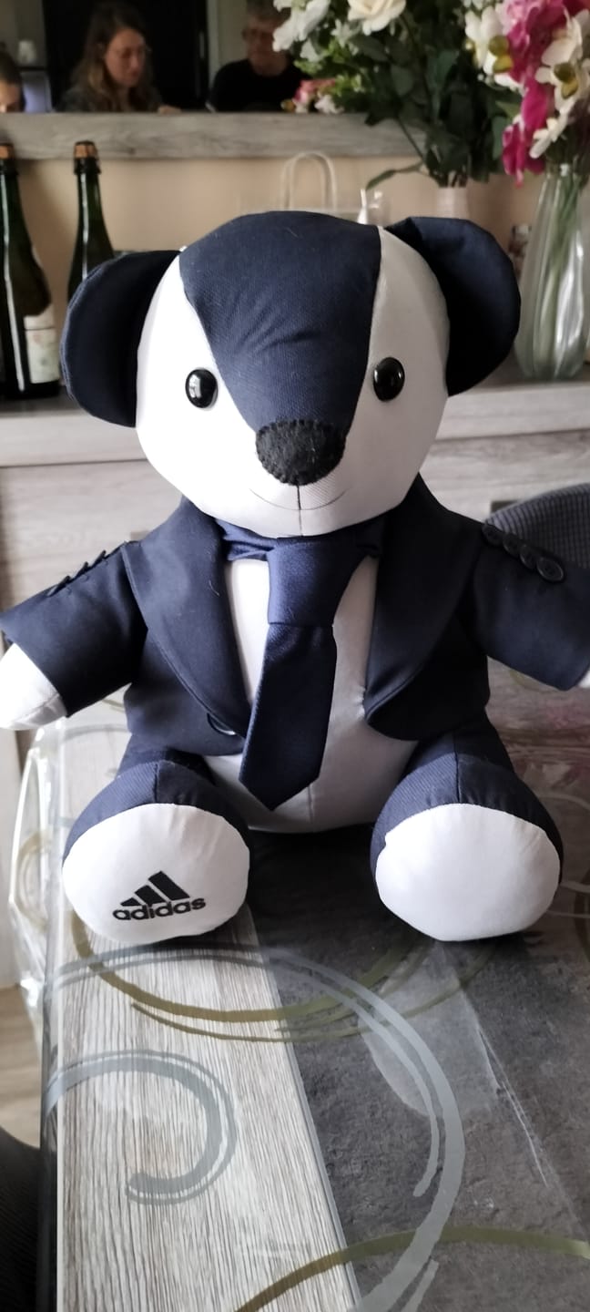Customer photo review of Ours en peluche souvenir