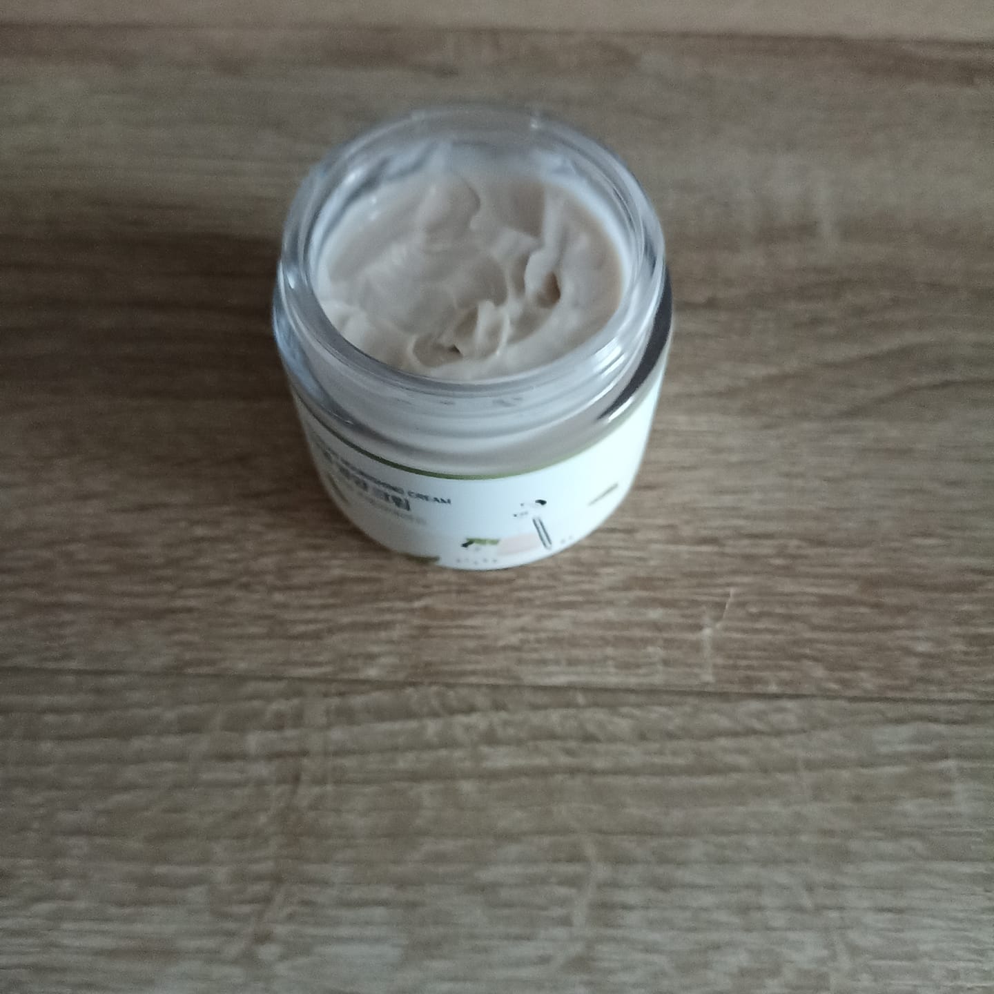 Customer photo review of Barojošs krēms ar melno soju Round Lab Soybean Nourishing Cream