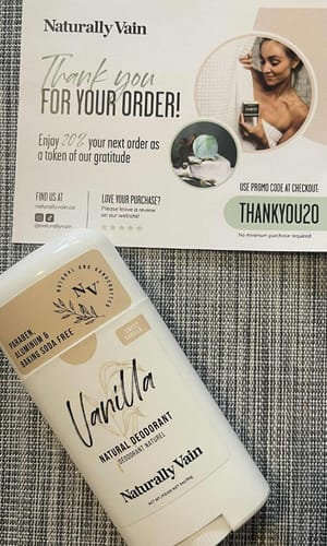 Customer photo review of Vanilla: Natural Deodorant with Warm Vanilla Bean & Soft Sweetness