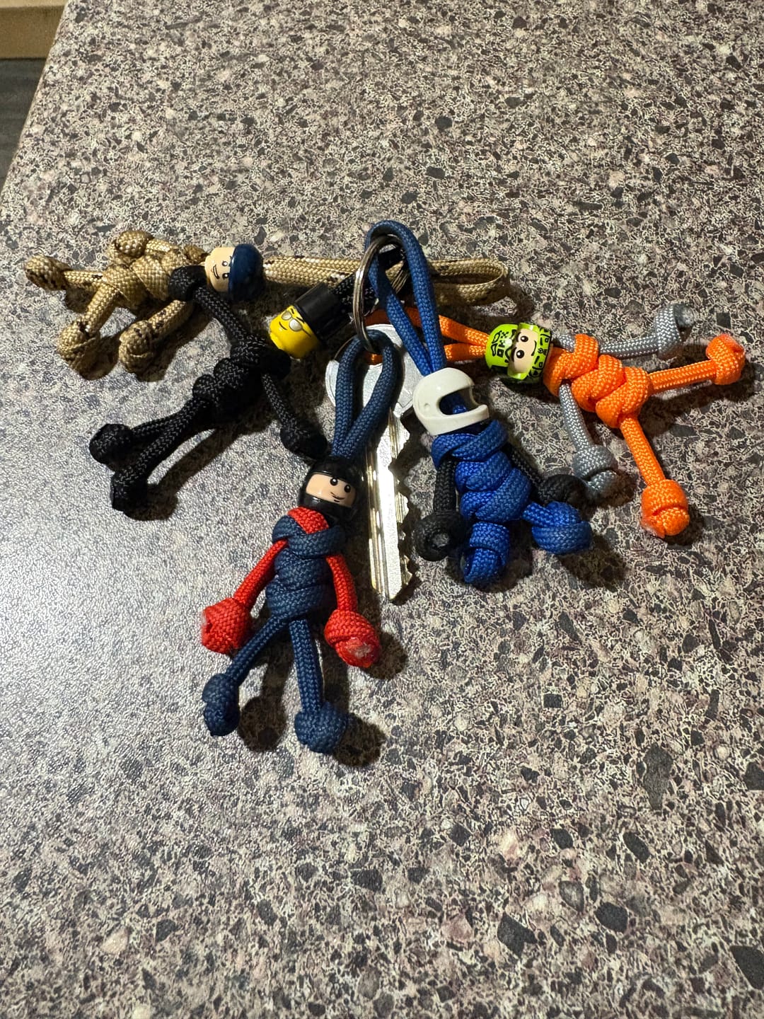 Customer photo review of Limited Edition 2025 Lando Norris Racing Paracord Buddy Keychain