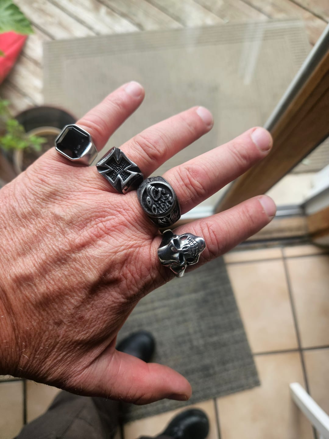 Customer photo review of TRIANGLE.