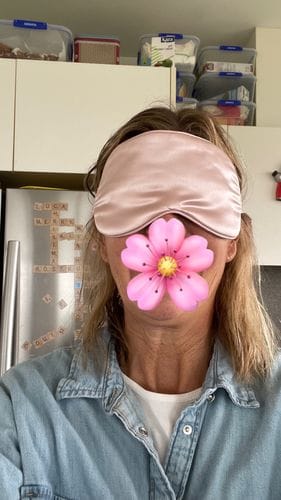 Customer photo review of Silk Sleep Eye Mask - Pink
