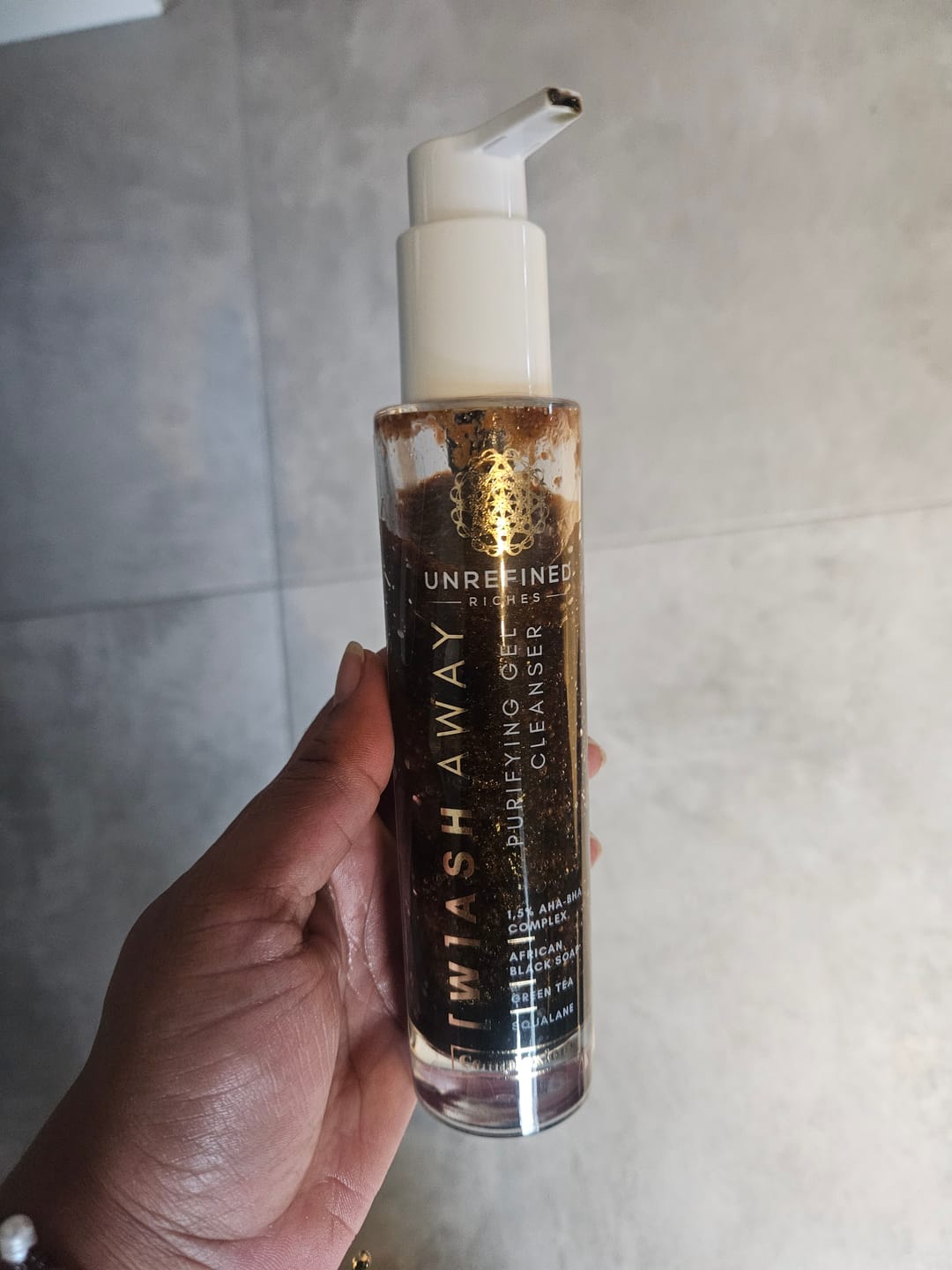 Customer photo review of [W]ASH AWAY - Purifying Gel Cleanser