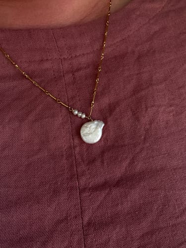Customer photo review of Lily Necklace