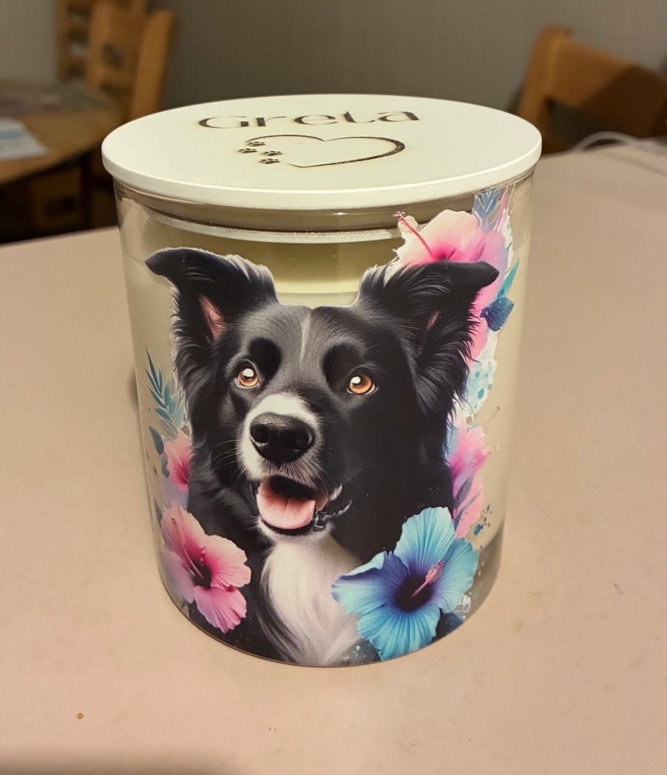 Customer photo review of Border Collie Teal Hibiscus Xlarge Candle