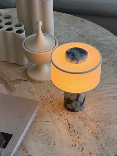 Zecir K. review of Auríe Portable Lamp (Gift) image 1 out of 1