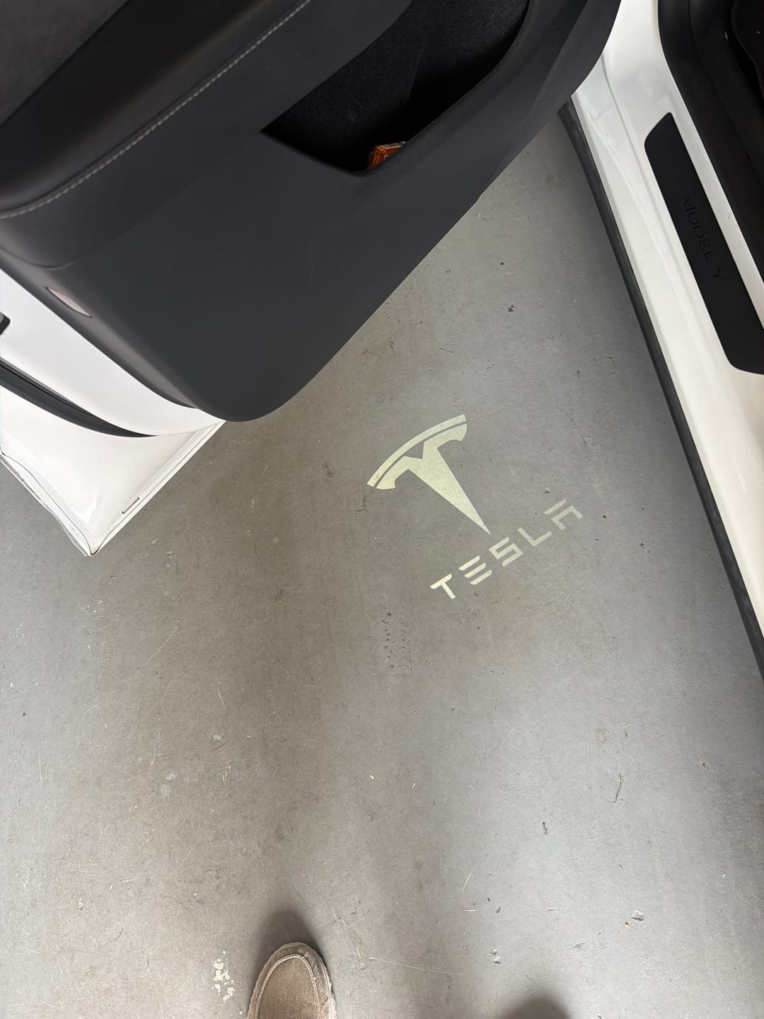 Customer photo review of Projection Light for Tesla Model 3 & Y
