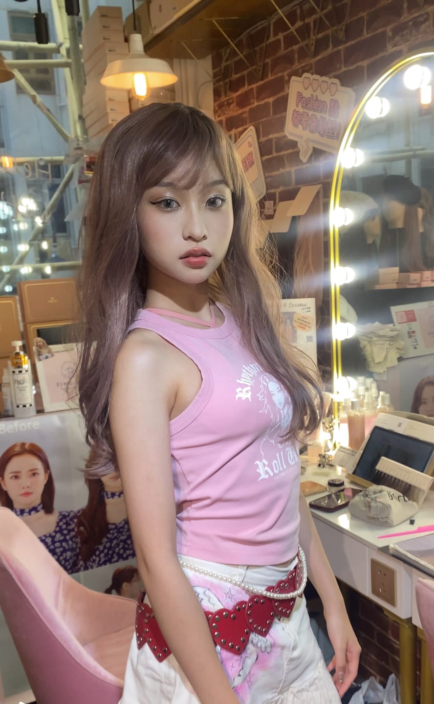 Customer photo review of Salon Color Full Wig) Grace Perm Christina
