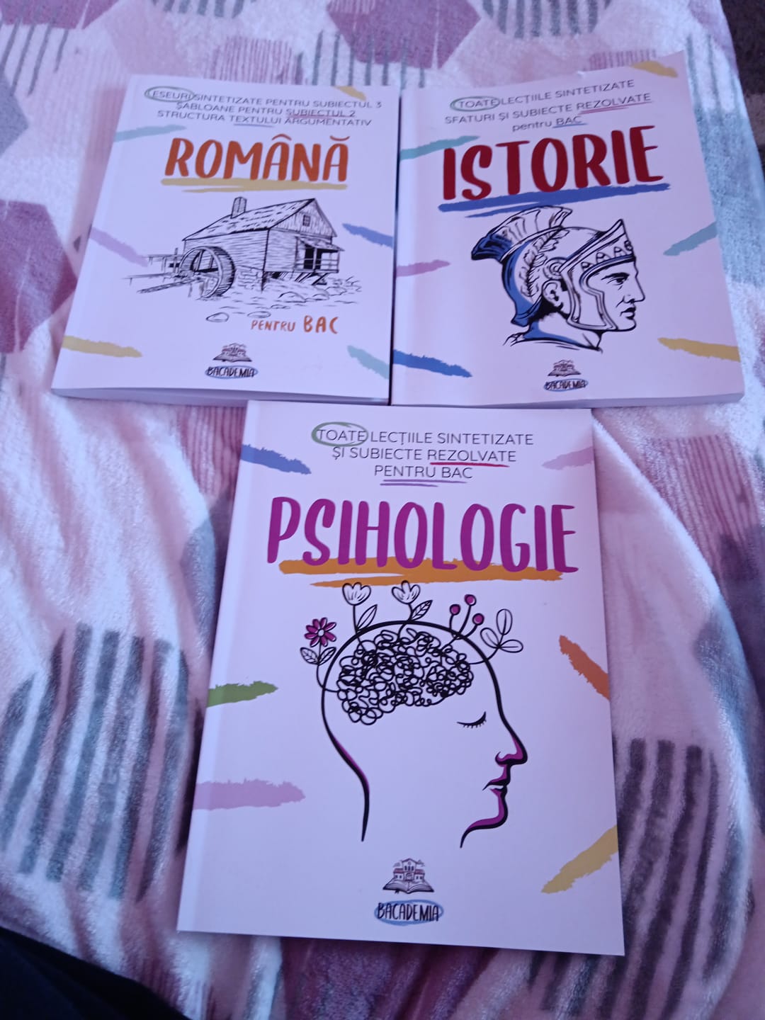 Customer photo review of Pachet Bacalaureat (Română + Istorie + Psihologie) Bacademia