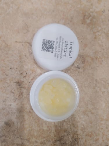 Customer photo review of Tropical Zkittlez | Live Resin Diamonds