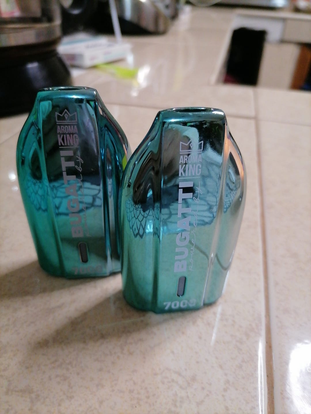 Customer photo review of Aroma King - Bugatti Spaceship 7K | 7,000 puffs