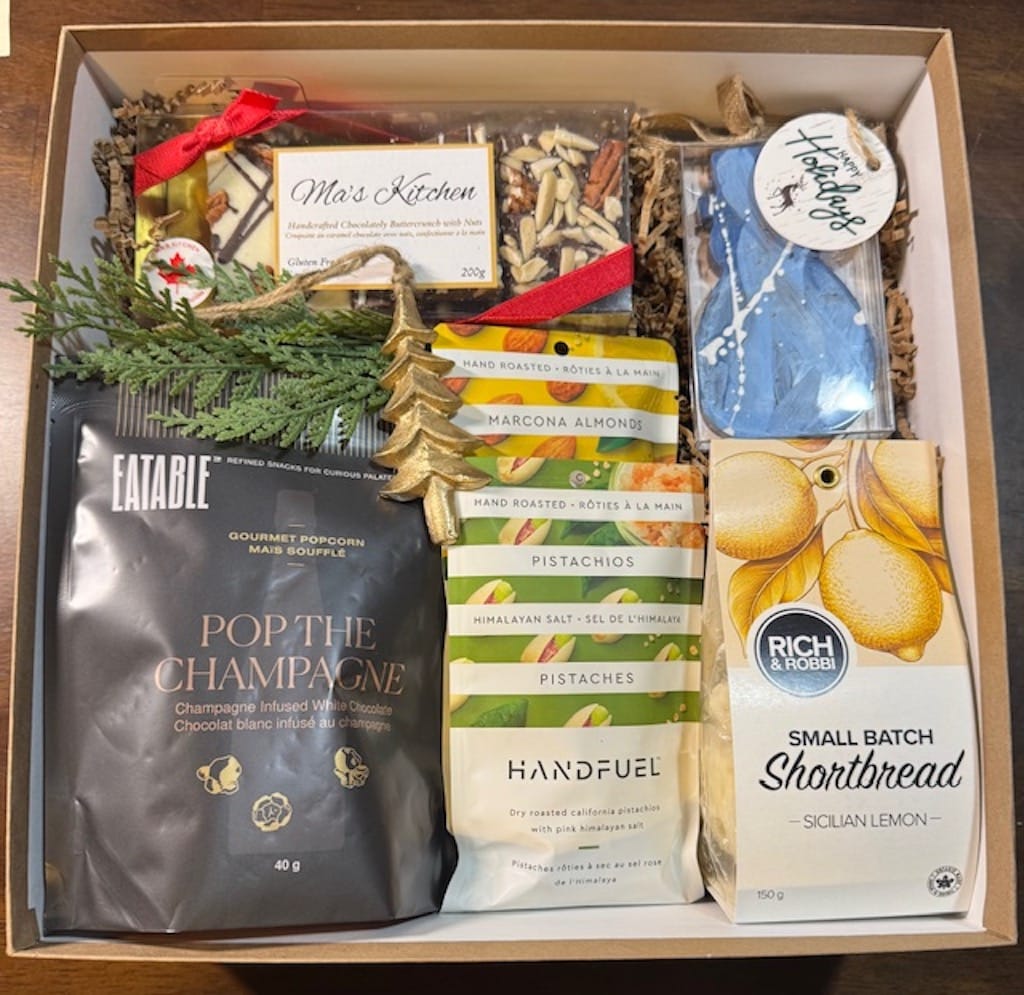 Customer photo review of Pop the Champagne (Luxe 40g Mini Bags) - Case of 25