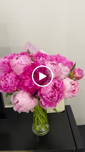 Customer video review of Luxury Peony Bouquets