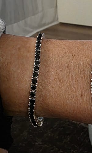 Customer photo review of Bracciale Tennis con Zirconi Colorati