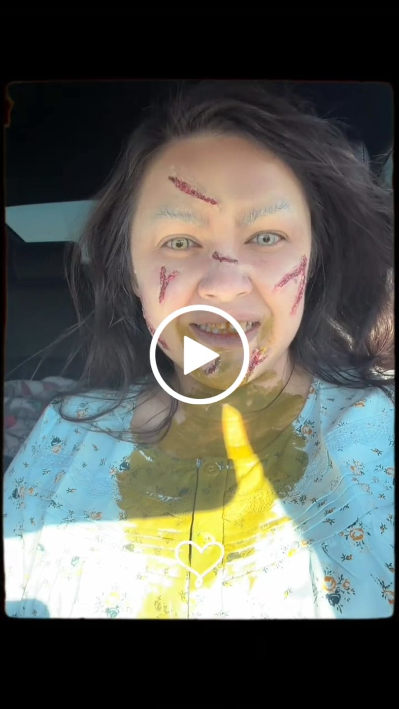Customer video review of LA GIRL Brown Prescription Colored Contact Lenses