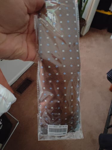 Customer photo review of Barry. Wang Brown Tie White Blue Plaid Tie Silk Tie Pocket Square Cufflinks Set