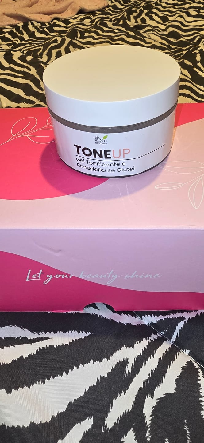 Customer photo review of ToneUp
