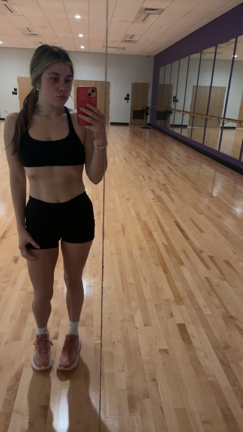 Customer photo review of W161 Elevate shorts 5"