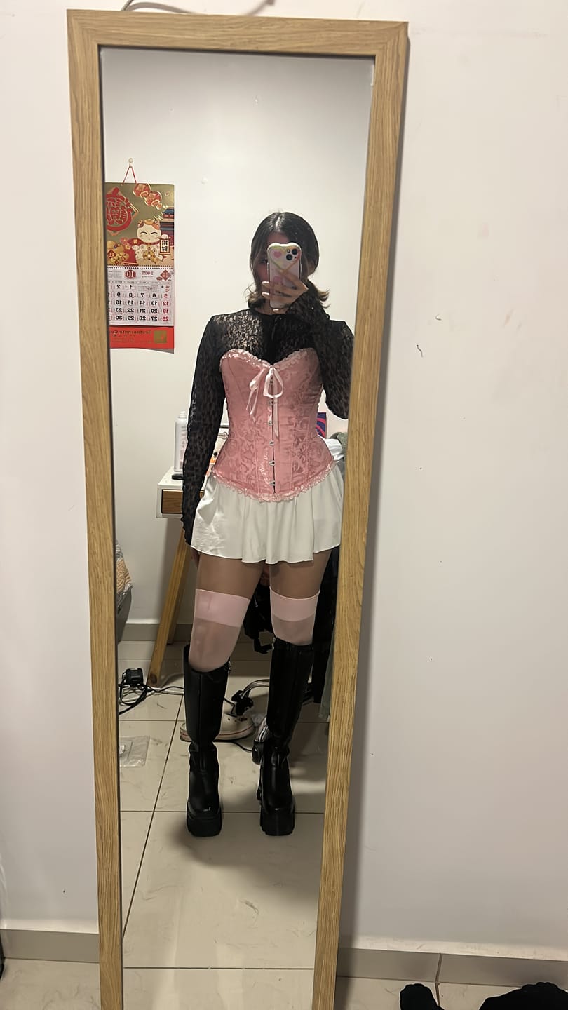 Customer photo review of Nirvana Boots