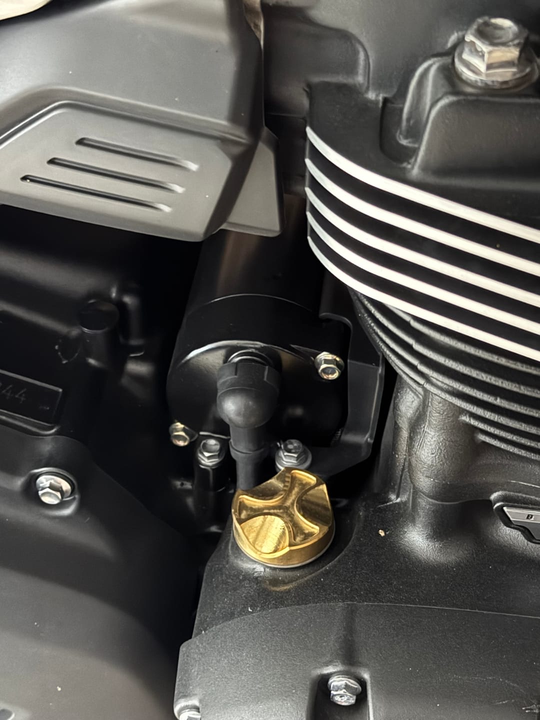 Customer photo review of Triumph Machined Brass Oil Filler Cap - Brogue Moto