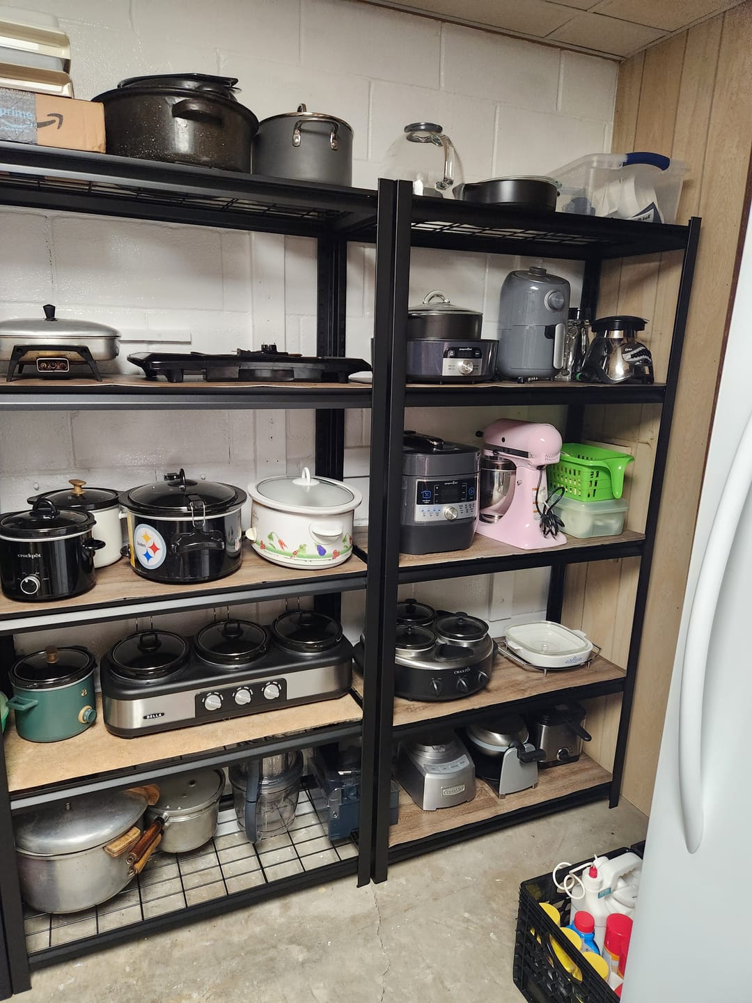 Customer photo review of REIBII 35.6"W Metal Shelving 2500LBS Heavy-Duty Storage Shelves Adjustable Storage Shelves for Garage, Kitchen,Basement