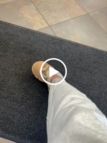 Customer video review of Free Returns & Exchanges