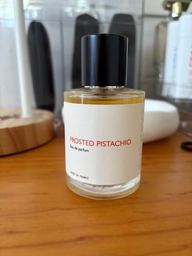 Customer photo review of Frosted Pistachio