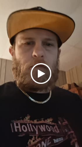 Customer video review of FREE Gold Chain Necklaces