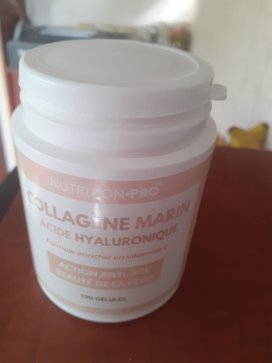 Customer photo review of COLLAGÈNE MARIN HYDROLYSÉ / ACIDE HYALURONIQUE - 120 GÉLULES