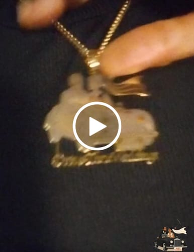 Customer video review of Custom Logo Engraved Photo Pendant Necklace