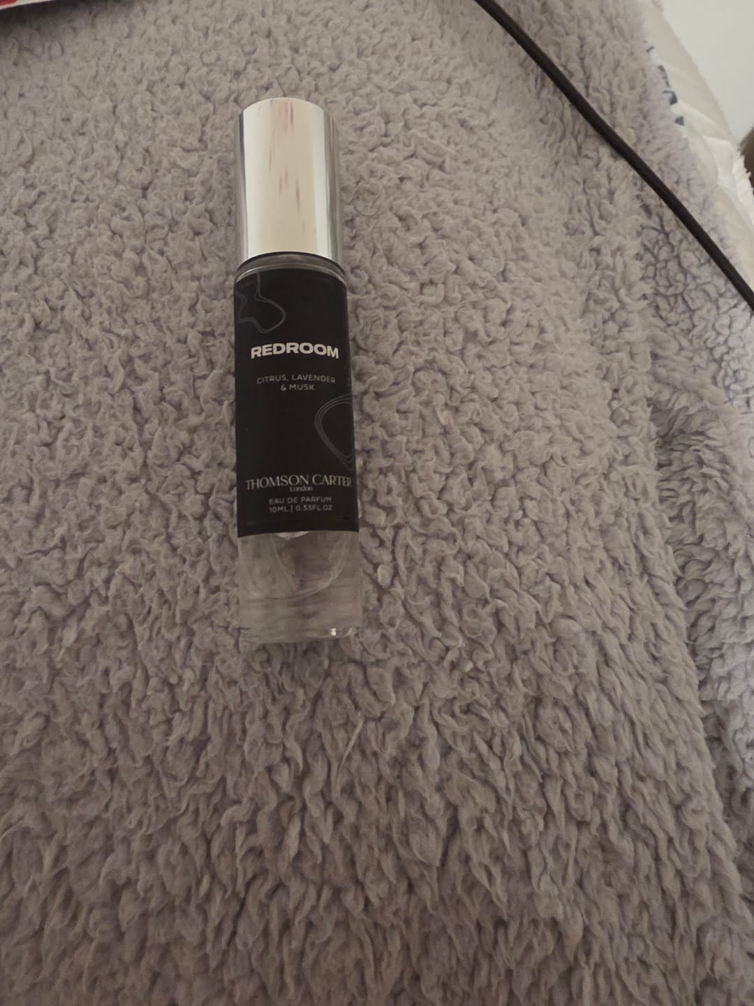 Customer photo review of Redroom | Eau de Parfum
