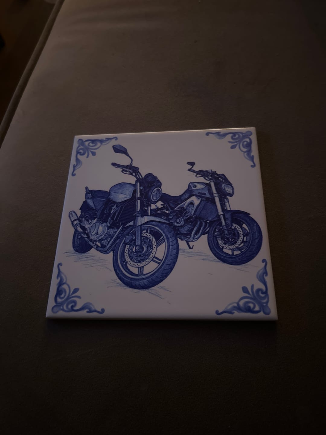 Customer photo review of Delfts Blauw tegeltje bedrukken met eigen motor