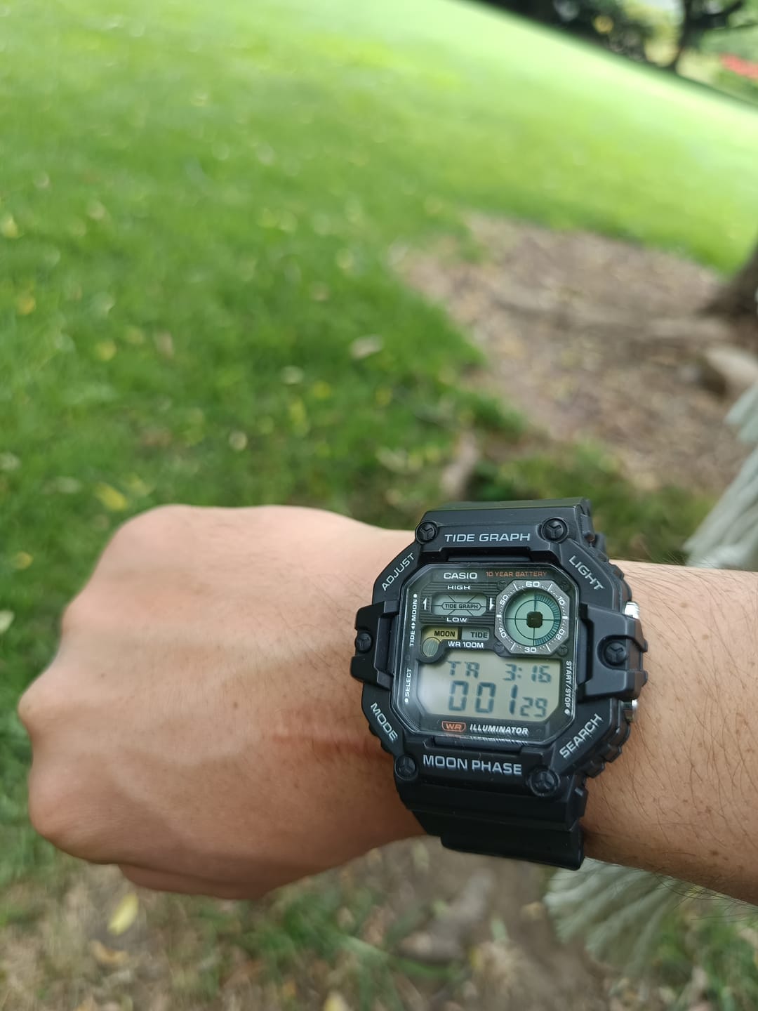 Customer photo review of Reloj Casio Vintage WS-1700H-1AV Tide Graph Moonphase