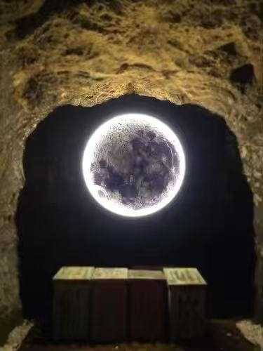 Customer photo review of WOMO Mond/Erde Runde Wandleuchte-WM6102