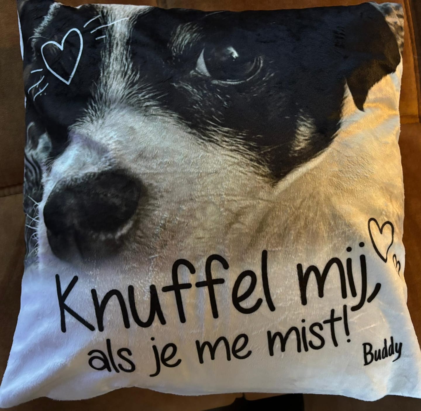 Customer photo review of Knuffel mij als je me mist - Gepersonaliseerde kussen