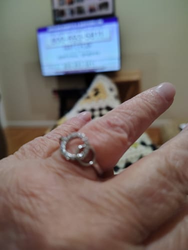 Customer photo review of To My Sister - Forever Linked Ring