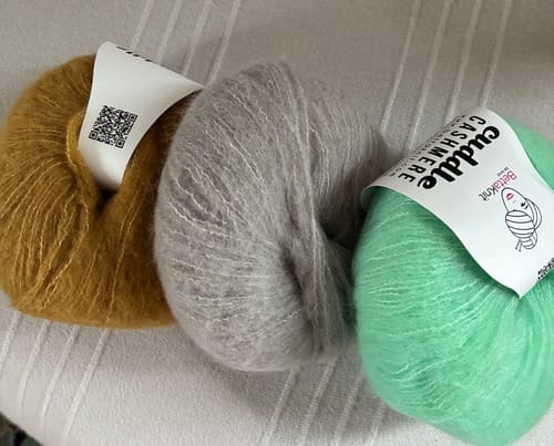 Customer photo review of CUDDLE CASHMERE