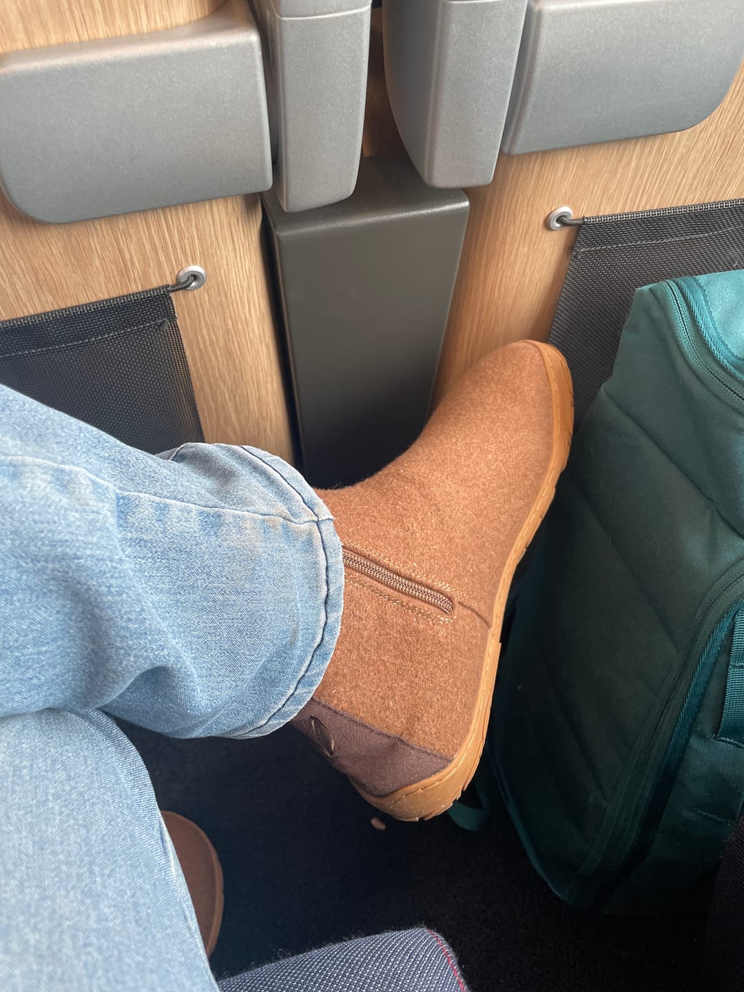 Customer photo review of Vaistoa Sulo | Winter Barefoot Chelsea Boots