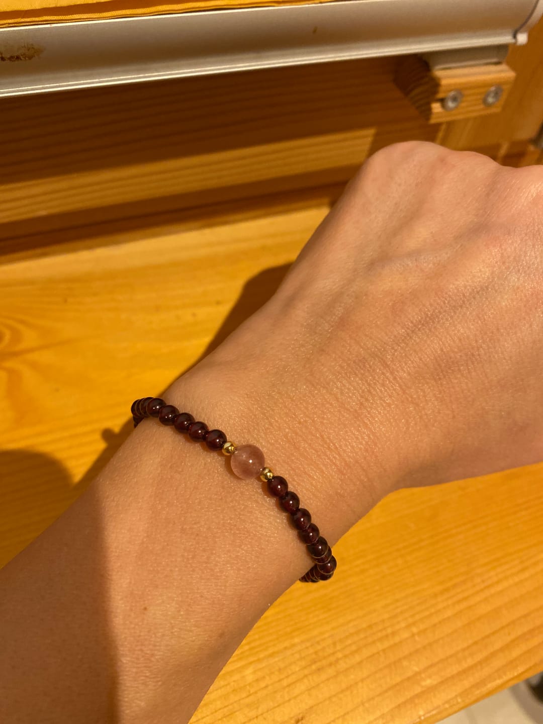 Customer photo review of Rubin Armband - Perlen geschliffen