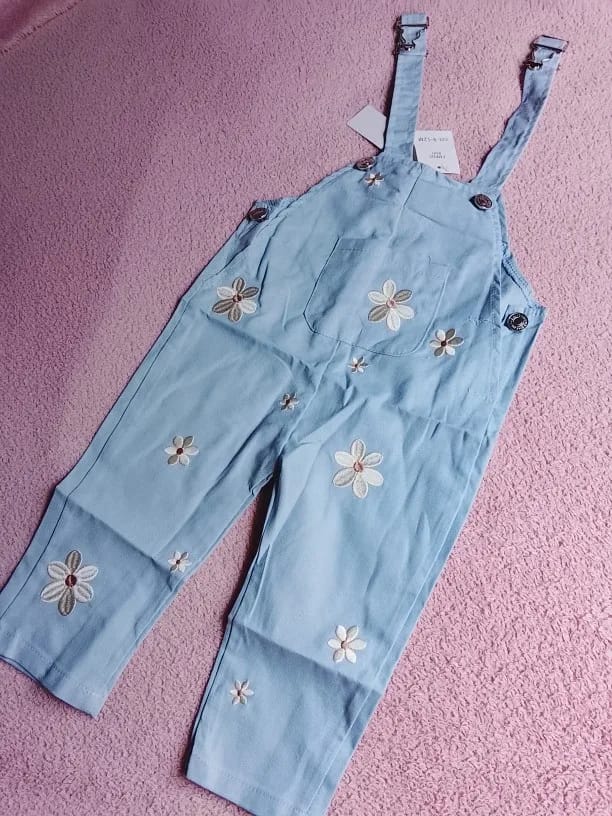 Customer photo review of Blue Flower Embroidery Jumpsuit