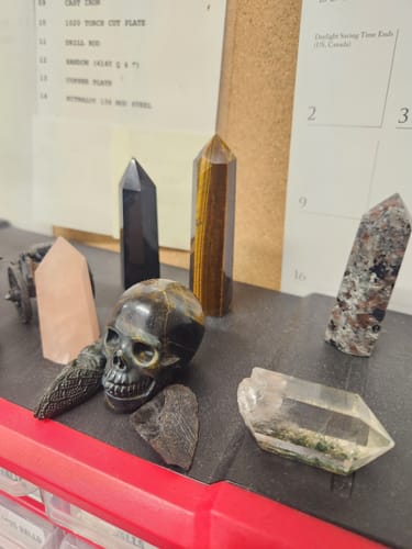 Customer photo review of FREE GIVEAWAY! Tiger's Eye Crystal Set + Bracelet