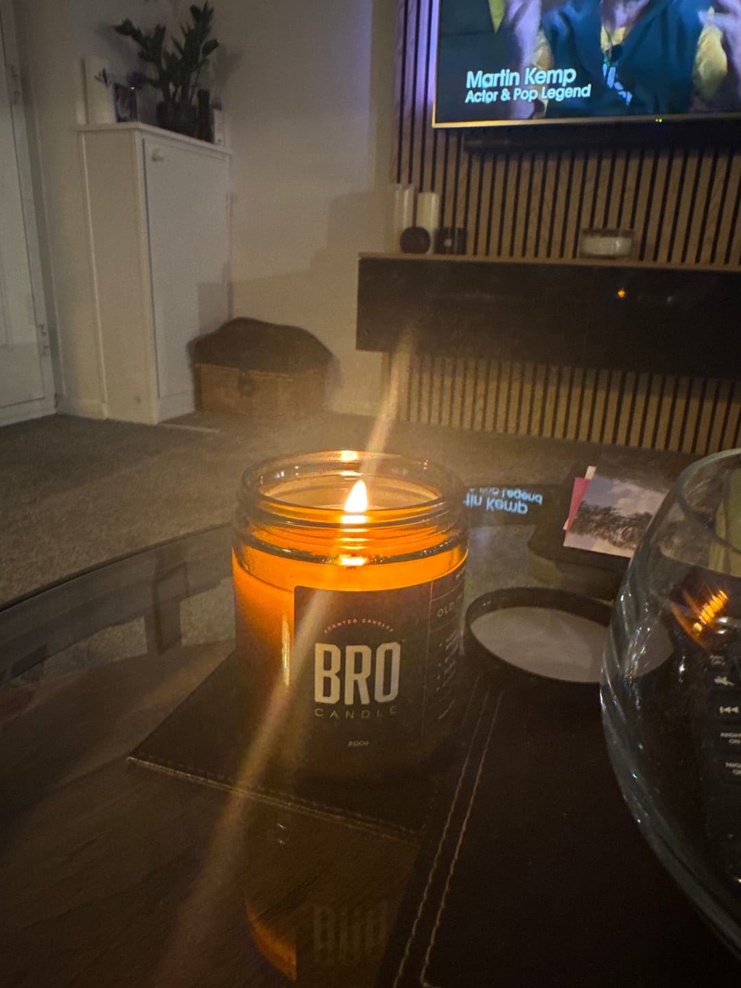 Customer photo review of The Imperial Oud Candle