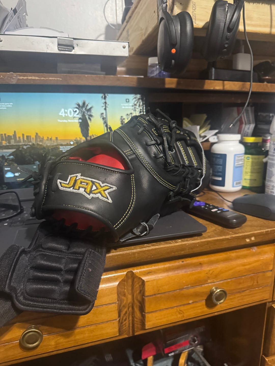 Customer photo review of PL-4 | First Base | Black | 13"