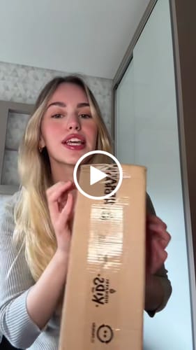 Customer video review of CERA STICK ANTIFRIZZ  Hidratei 12g