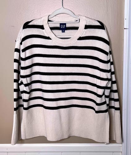 Customer photo review of Women's Preloved Gap