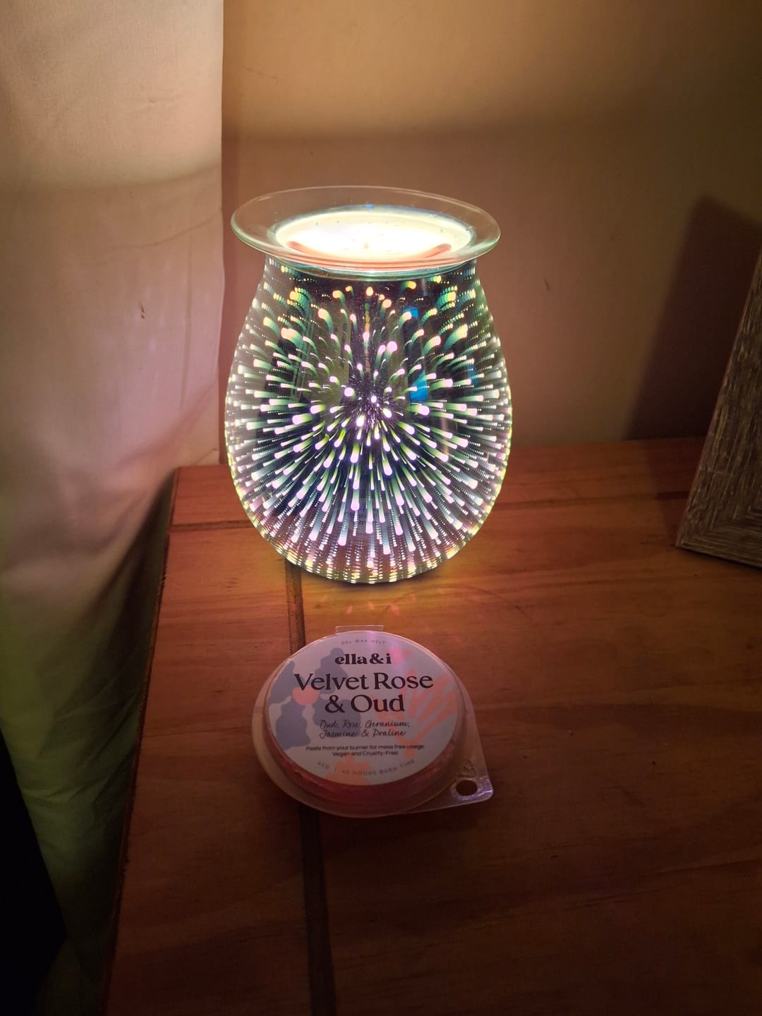 Customer photo review of Ella & I Gel Melt Subscription Box