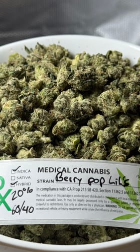 Customer photo review of Boutique Exotics Berry Pop Minis - Bulk Minis- Hybrid