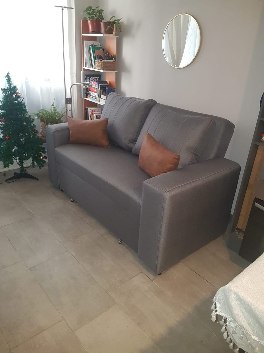 Customer photo review of Sofá cama Lyon